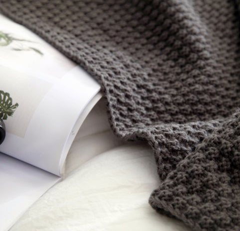 NordicNest Fringed Knit Wool Blanket